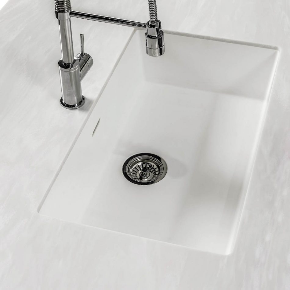 Spicy 966 Integrated Sink
